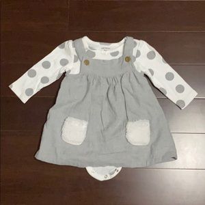 6M Carter’s Jumper Set